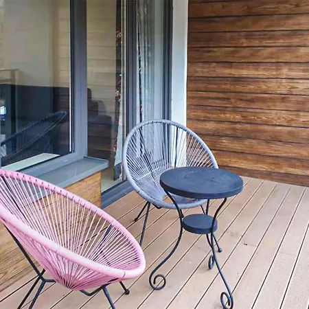 1 Bedroom Cozy In * 梅尔诺