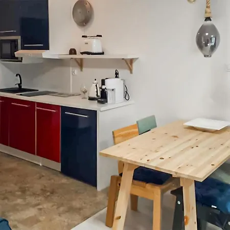 公寓 1 Bedroom Cozy In *