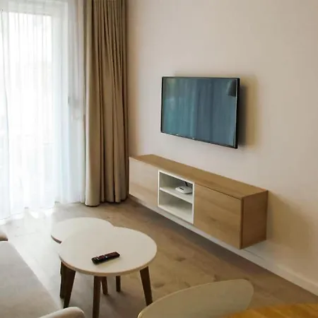 1 Bedroom Stunning In Apartman Mielno