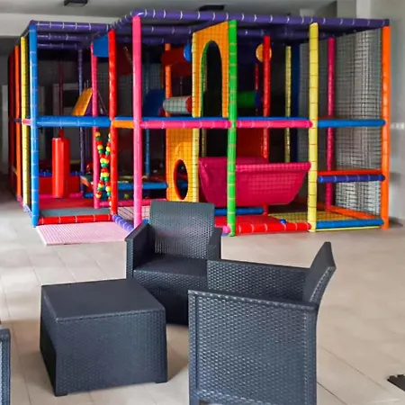 1 Bedroom Stunning In *